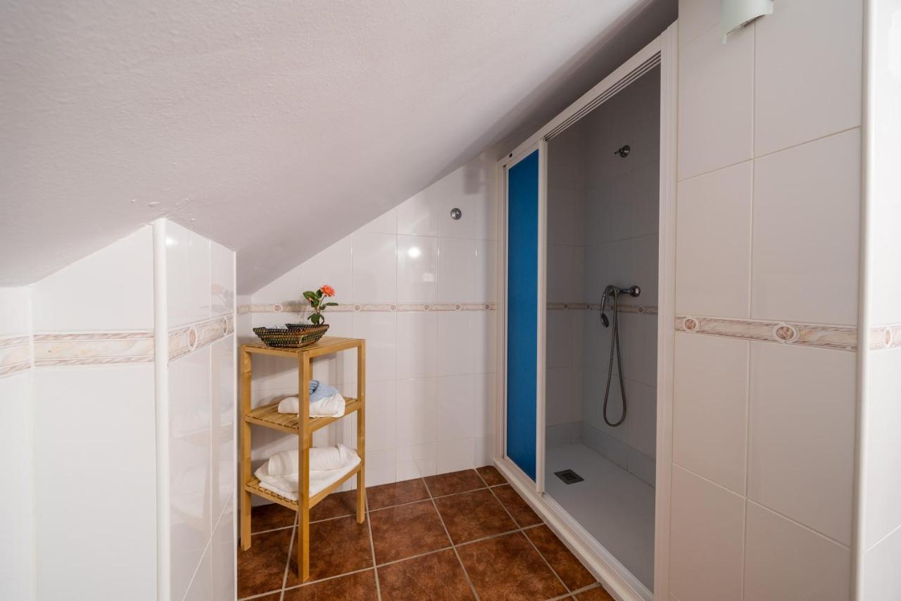 Valle de Abdalagís Hostal Vista A La Sierra מראה חיצוני תמונה
