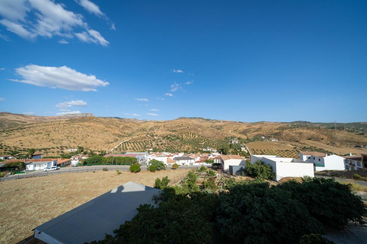 Valle de Abdalagís Hostal Vista A La Sierra מראה חיצוני תמונה